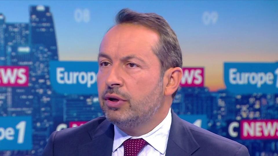 Sébastien Chenu : « La destitution d'Emmanuel Macron est une escroquerie »