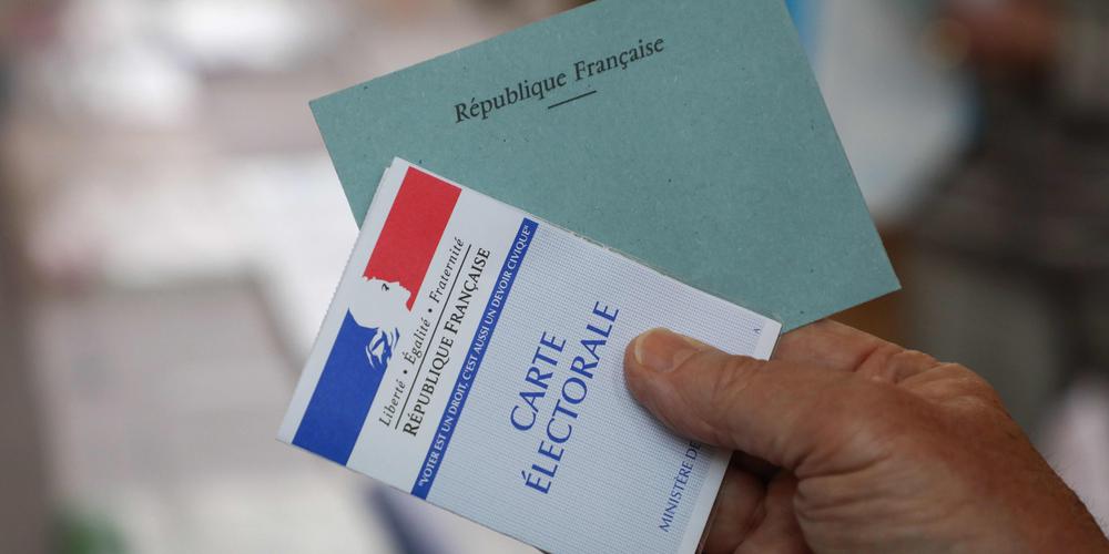 62 % des électeurs de droite regrettent d’avoir fait barrage en votant NFP lors des législatives