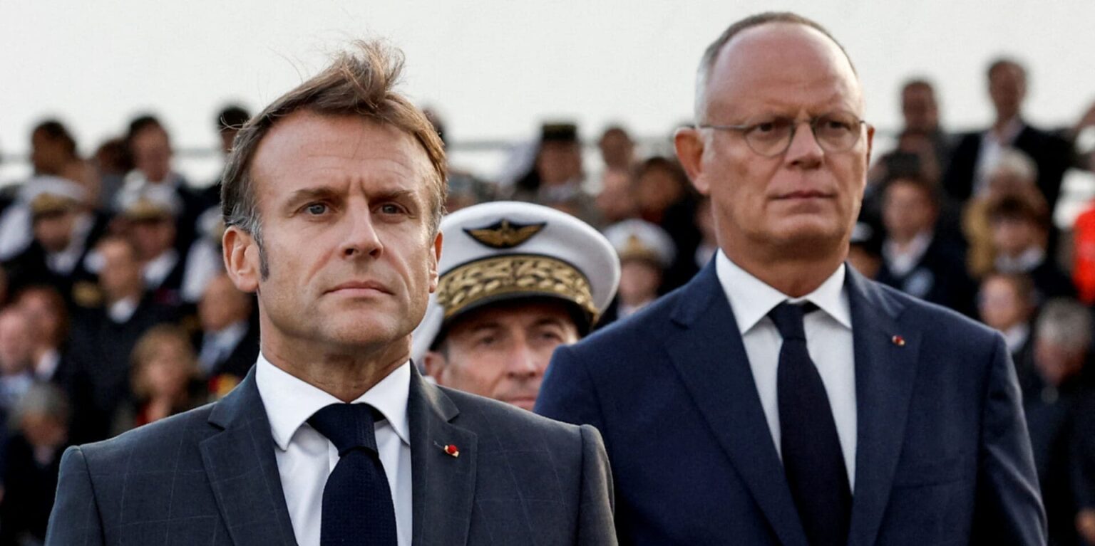 Au-Havre-retrouvailles-entre-Emmanuel-Macron-et-Edouard-Philippe-pour-les-80-ans-de-la-liberation-de-la-ville