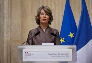 "Le harcèlement scolaire existe depuis toujours mais a longtemps été sous-estimé." Sandrine Pégand, avocate pénaliste, nous parle du harcèlement, l'un des chantiers du nouveau gouvernement