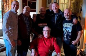 Jean-Marie Le Pen filmé chantant avec un groupe néonazi : Marine Le Pen porte plainte pour abus de faiblesse