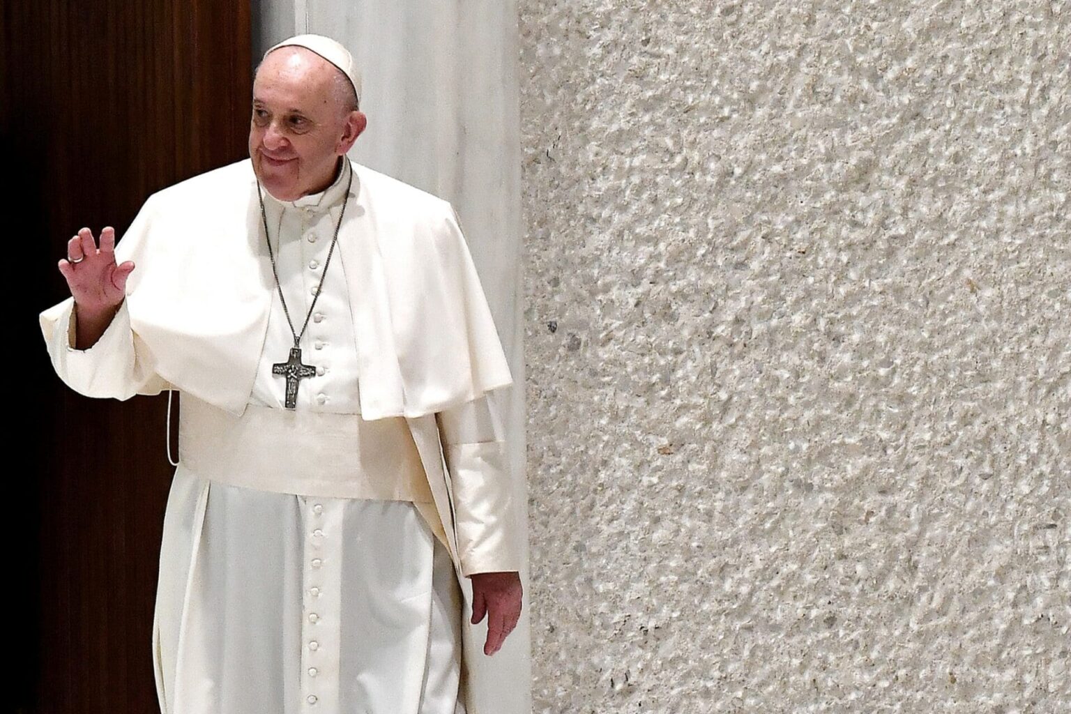 1236962-le-pape-francois-au-vatican-le-28-octobre-2020