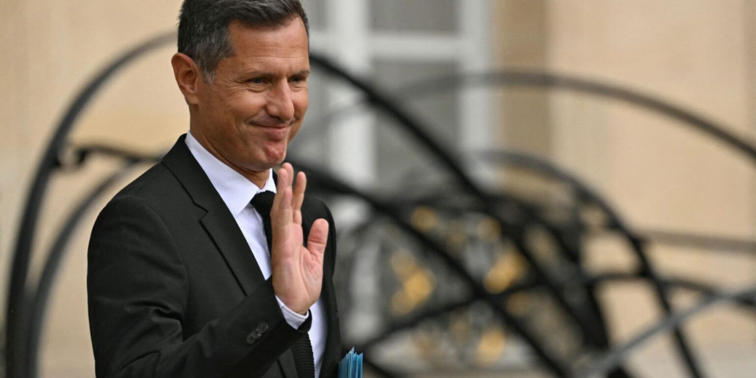 Au-niveau-securite-il-a-fait-du-bon-boulot-qui-est-Nicolas-Daragon-le-nouveau-ministre-delegue-a-la-Securite-du-Quotidien