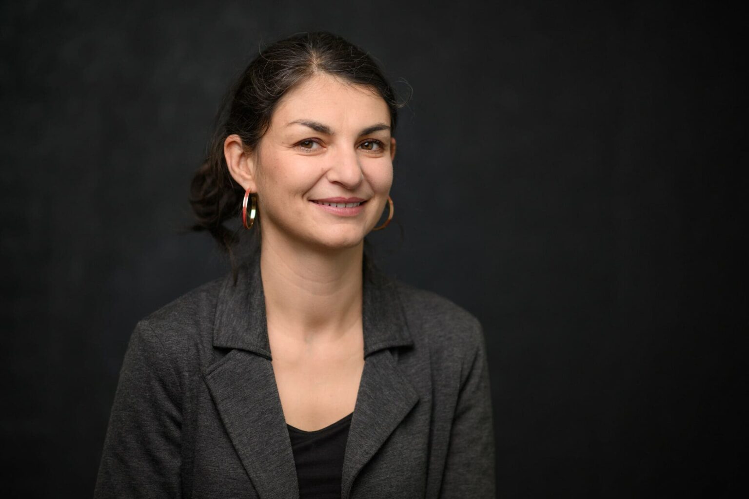 Aurelie-Trouve-sourire-