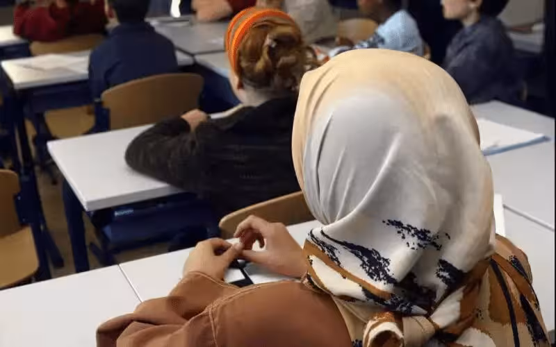 Tourcoing : une enseignante agressée pour avoir exigé le retrait du voile d'une élève