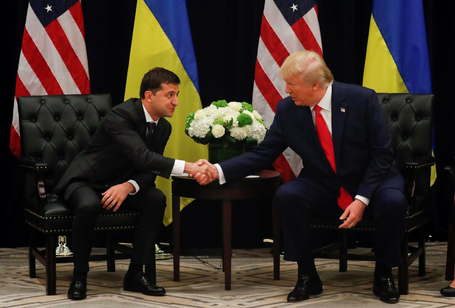 L&rsquo;ENTRETIEN TRUMP-ZELENSKI, UN CAMOUFLET DIPLOMATIQUE POUR KIEV