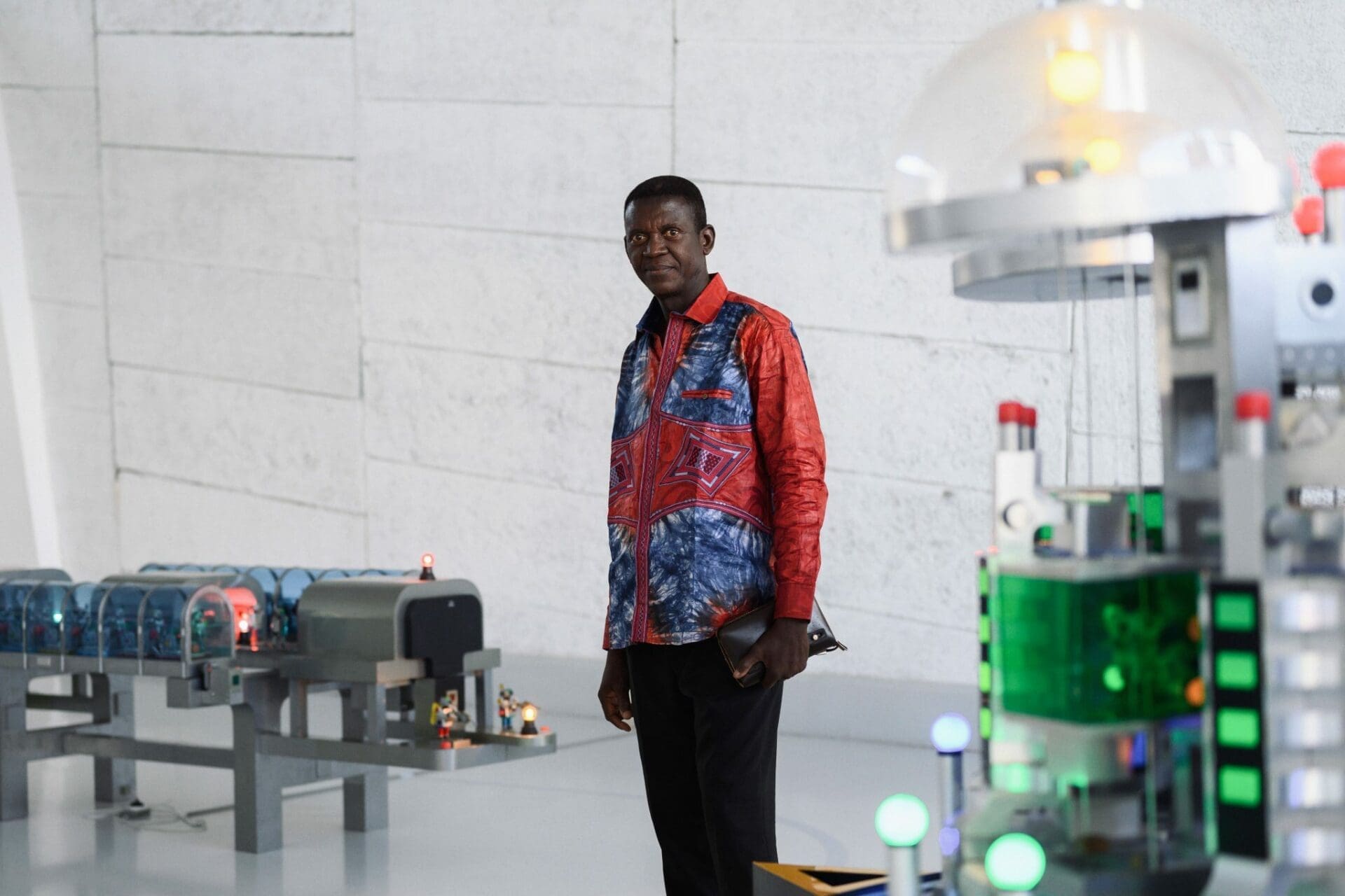 Hommage à Rigobert Nimi, l’artiste visionnaire des villes futuristes congolaises