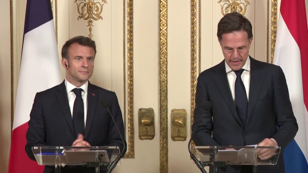 Suivez-en-direct-la-conference-de-presse-d-Emmanuel-Macron-avec-le-Premier-ministre-neerlandais-Mark-Rutte-1615979