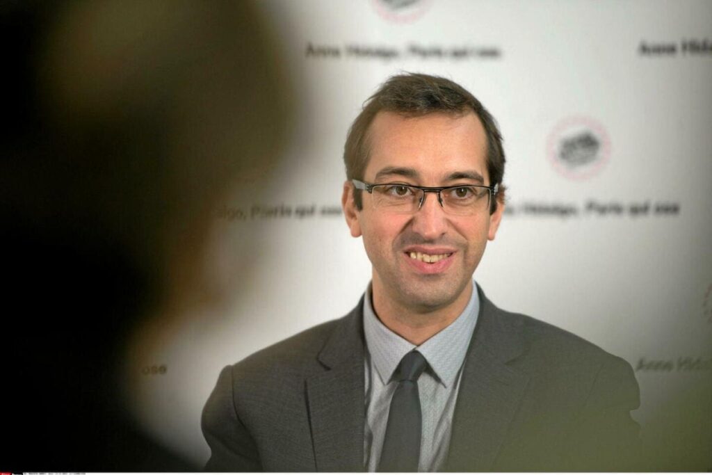 4dee61503d4ac47a1b22c4846e8105bb