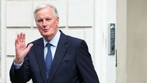 Michel Barnier cède sur l’électricité : une baisse de 14 % pour calmer la menace de censure