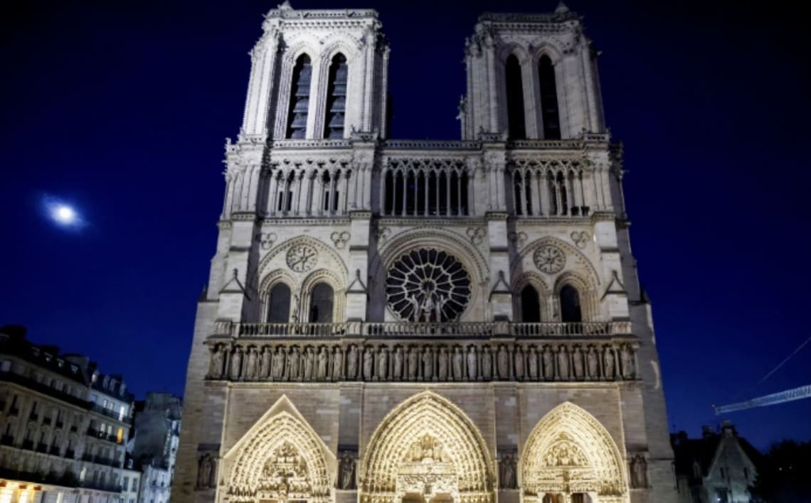 Notre-Dame renoue avec les messes de Noël après cinq ans de silence