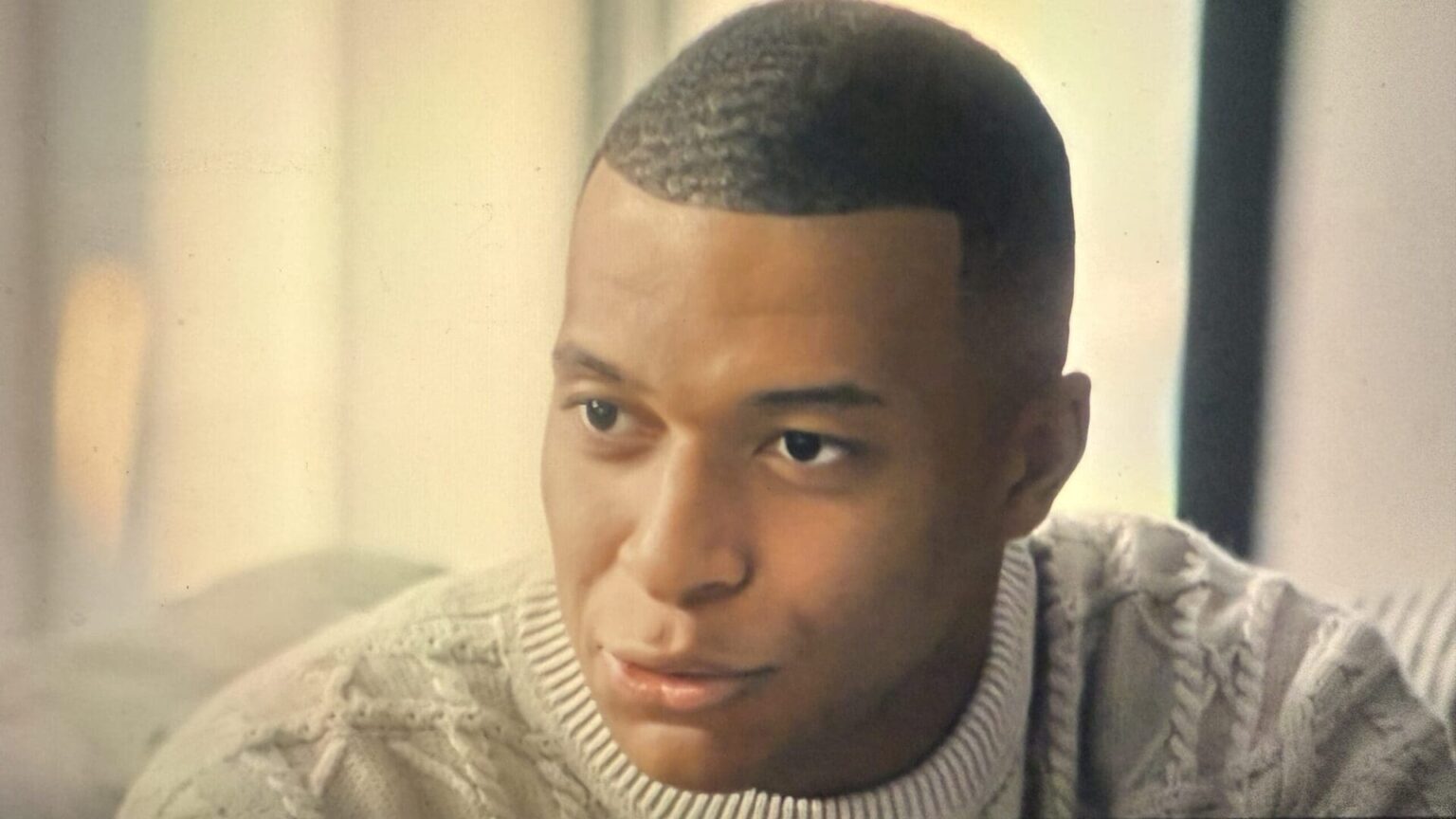 Mbappe-x-Clique-scaled