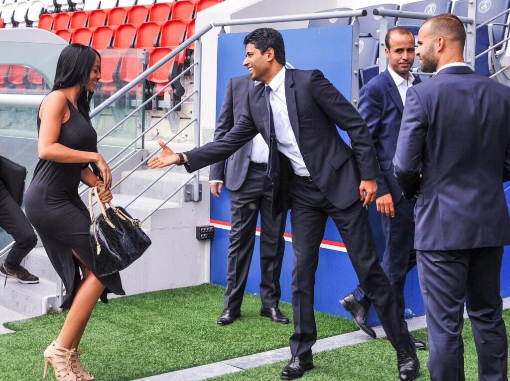 "Je ne sais pas s'il préférait ma femme ou moi..." Les mots durs d'un ancien joueur du PSG envers Nasser Al-Khelaifi