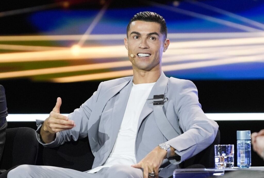 Ronaldo vs L1 vs Messi