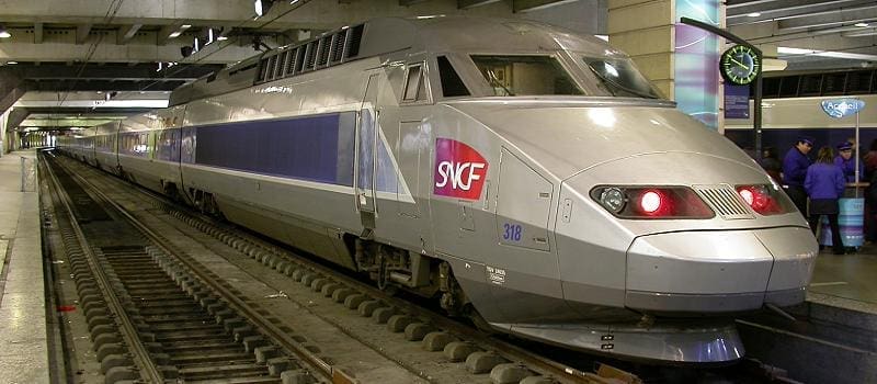 Trafic ferroviaire paralysé à Marseille après les incendies ravageurs