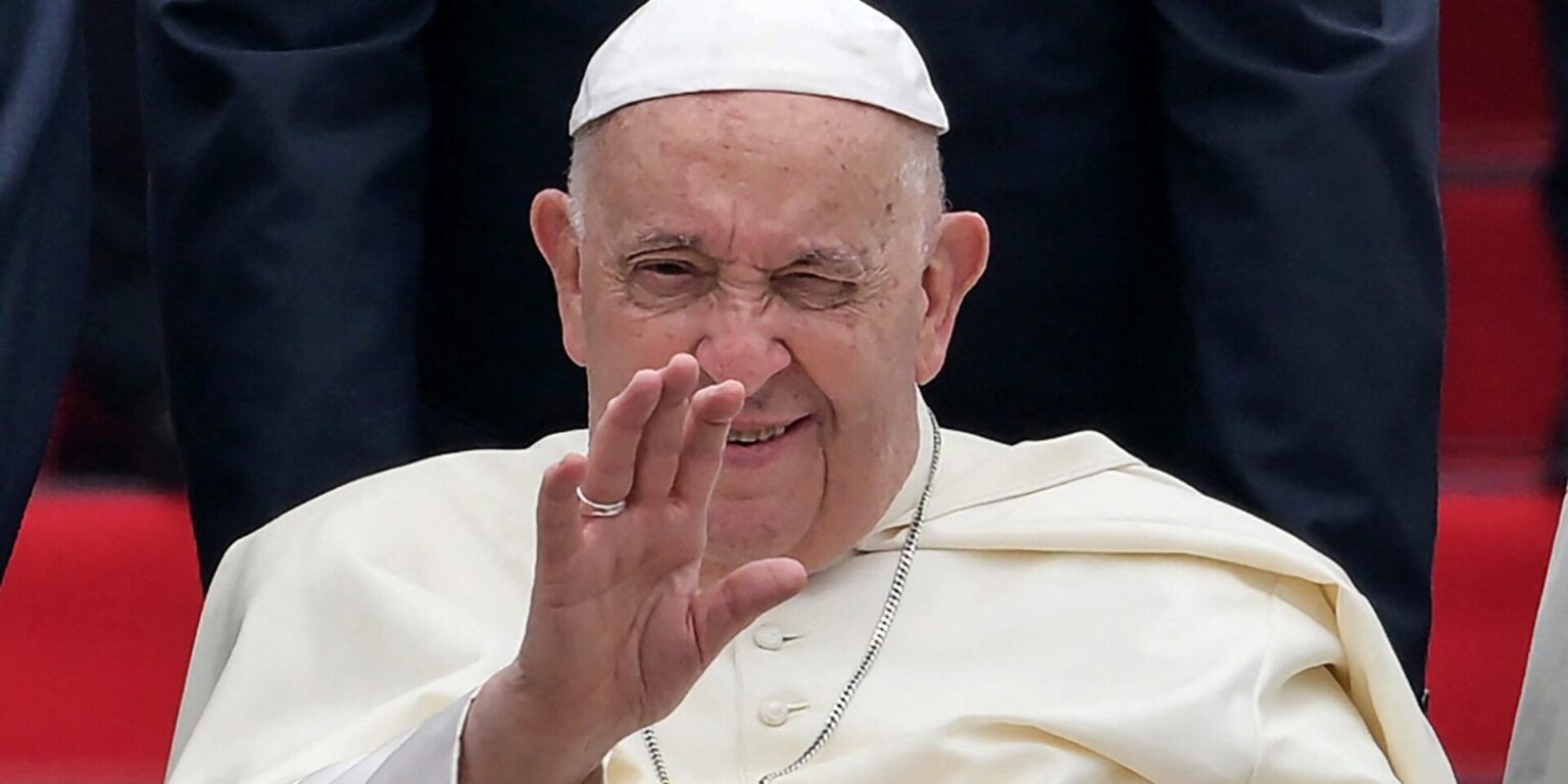 Visite-du-Pape-Francois-en-Corse-l-engouement-aux-quatre-coins-de-l-ile-et-dans-la-communaute-catholique-1