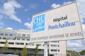 Une plainte contre trois ministres pour suicides et harcèlement moral à l’hôpital public