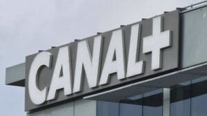 Pourquoi l’Arcom a-t-elle provoqué un séisme social chez Canal+ ?