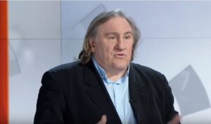 Gérard Depardieu : 18 mois de prison avec sursis requis pour agressions sexuelles