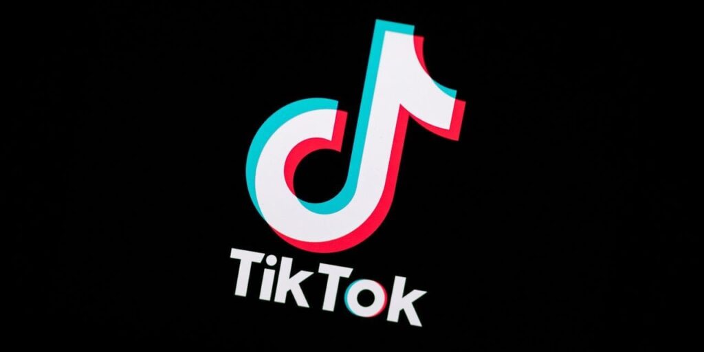 tiktok-le-reseau-social-ecope-d-une-amende-de-345-millions-d-euros-en-europe-liee-aux-donnees-d-enfants