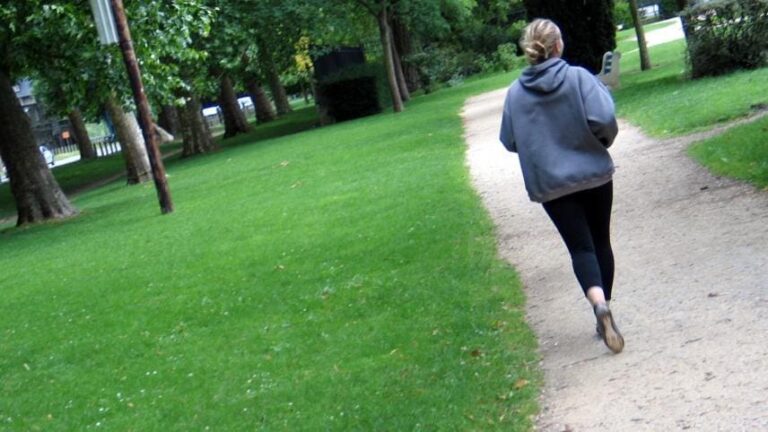 Agression au couteau dans le Gard : le suspect avoue et est placé en détention provisoire