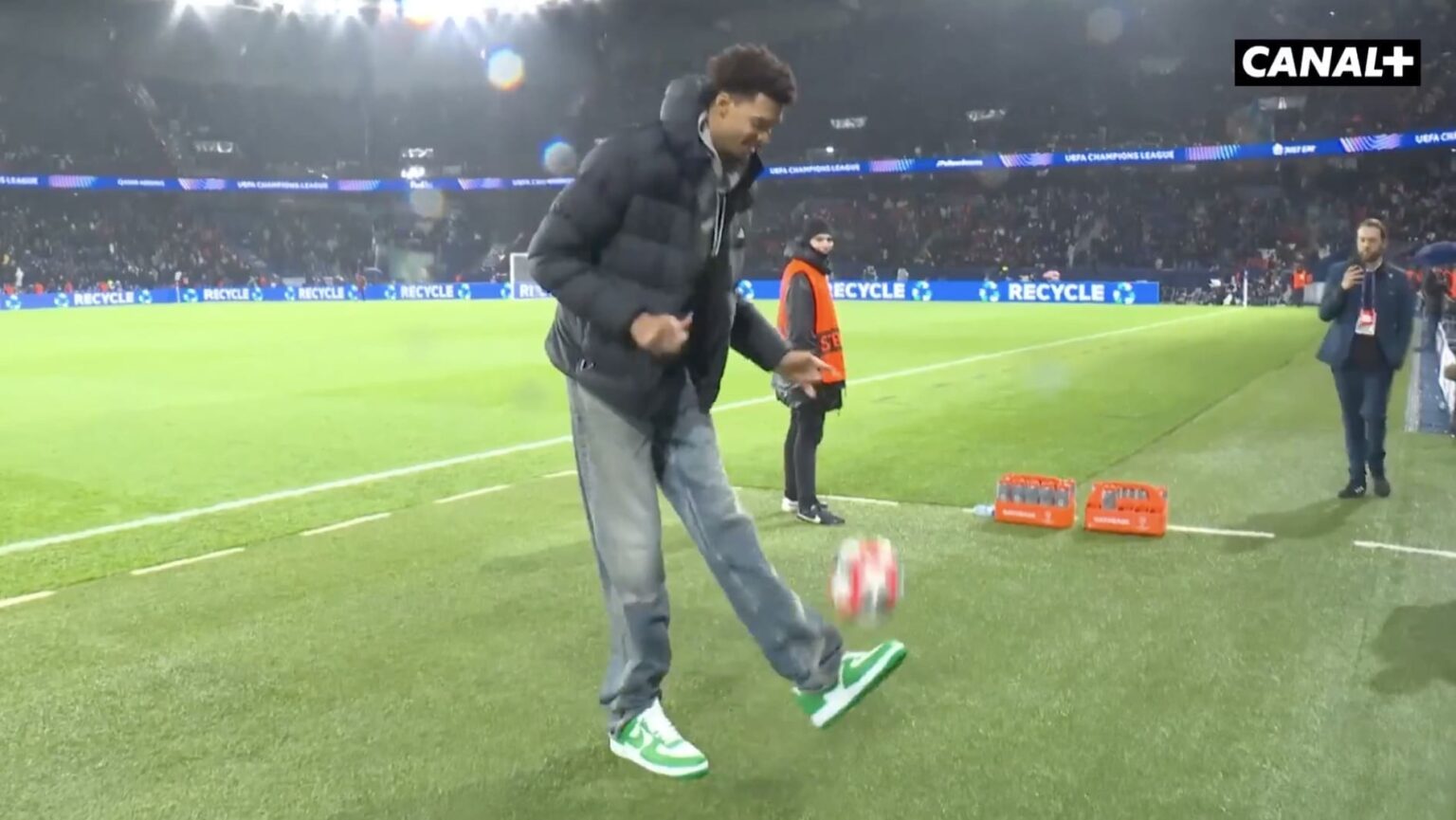 Wembanya au Parc des Princes pour PSG City