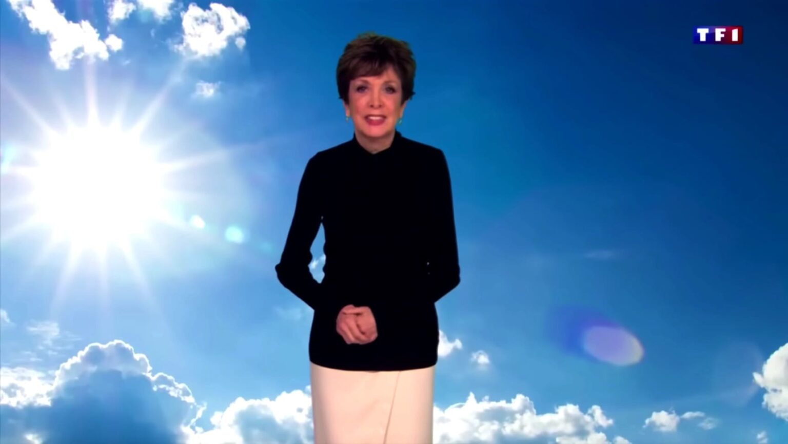 Mort de Catherine Laborde: "Je vous emporte avec moi, je vous aime." Revivez sa dernière météo, le 1er janvier 2017 sur TF1
