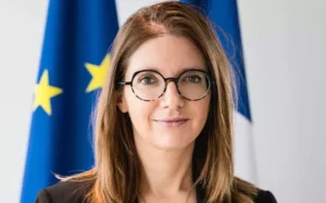 Aurore Bergé en déplacement dans l’Aube pour l’égalité femmes-hommes en milieu rural