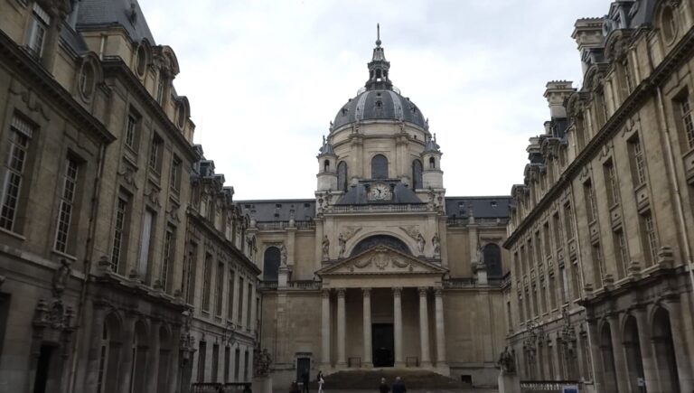 La Chapelle de la Sorbonne : un joyau du XVIIe siècle en voie de restauration