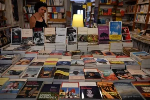 Rentrée littéraire : des librairies déclarent une trêve face à l’excès de nouveautés