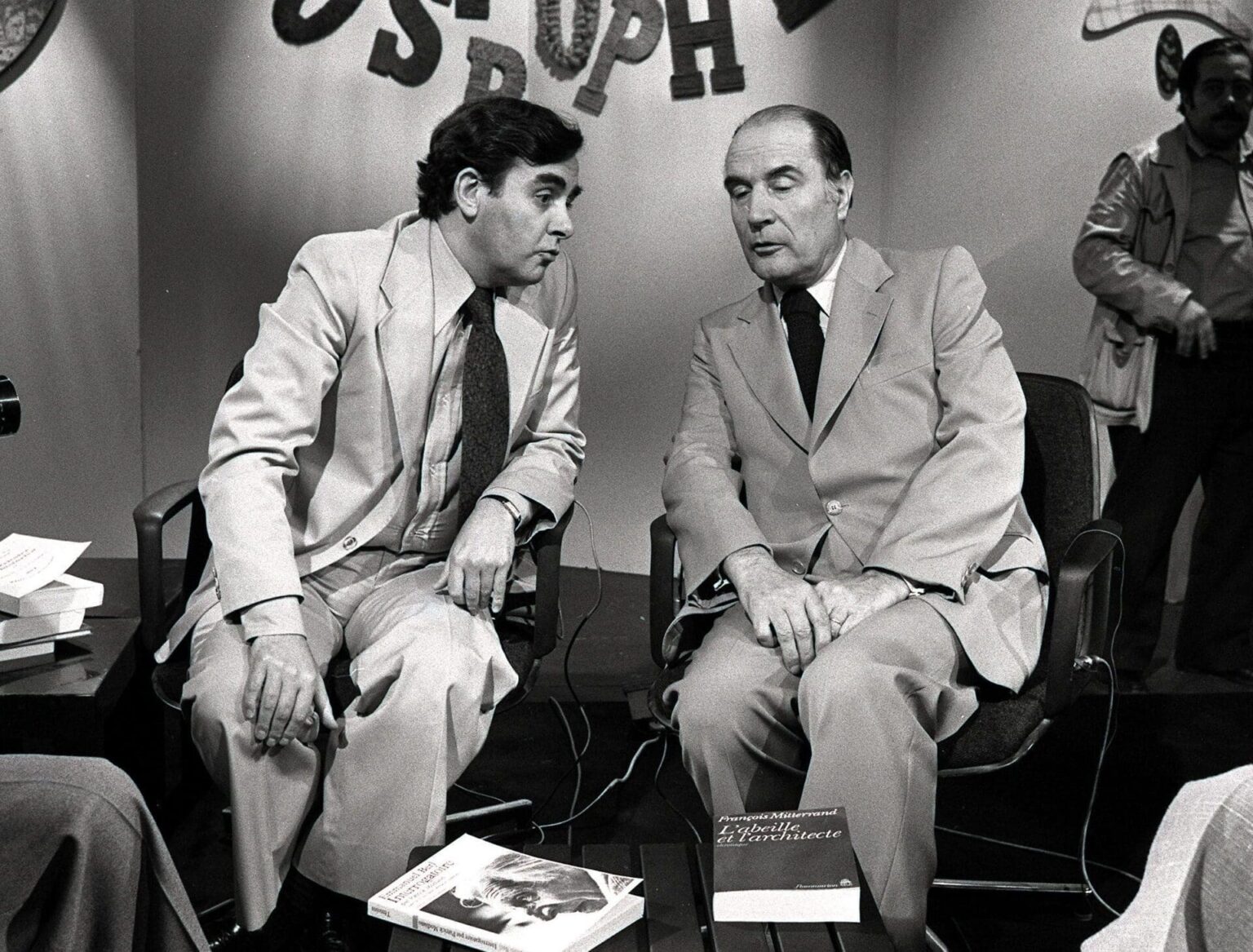 PARIS: TV: APOSTROPHES AVEC BERNARD PIVOT (1975): INVITE FRANCOIS MITTERRAND