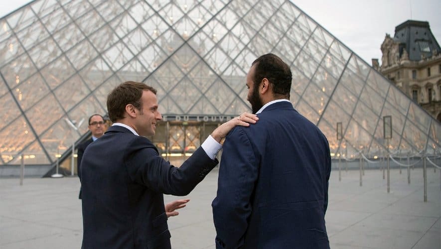 Emmanuel Macron au Louvre mardi : un discours attendu face à l’urgence des travaux