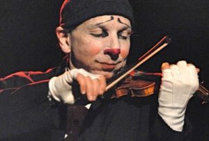 Décès d’Howard Buten, alias le clown Buffo, à l’âge de 74 ans img_7973-1.jpg