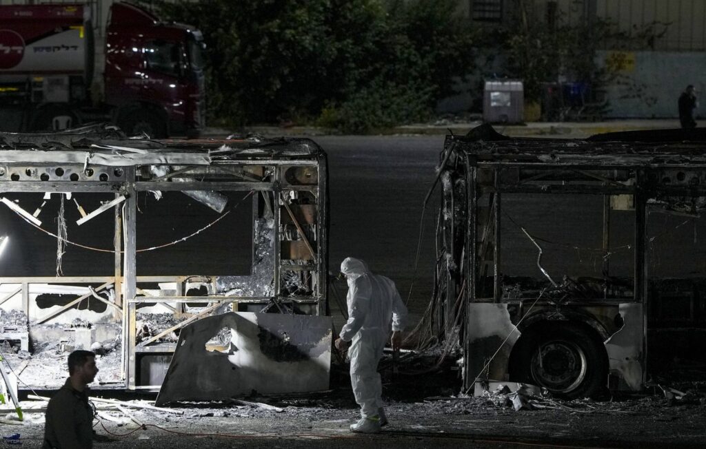 1444x920_israeli-police-inspect-the-scene-of-one-of-a-series-of-bus-explosions-in-what-authorities-said-appeared-to-be-a-militant-attack-in-bat-yam-central-israel-thursday-feb-20-2025-ap-photo-ohad-zwigenberg-xob125-25051761524595-25022022