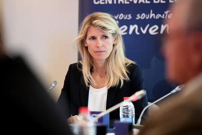 Marie Barsacq, la ministre des Sports, à l’origine de la fronde contre la baisse du budget