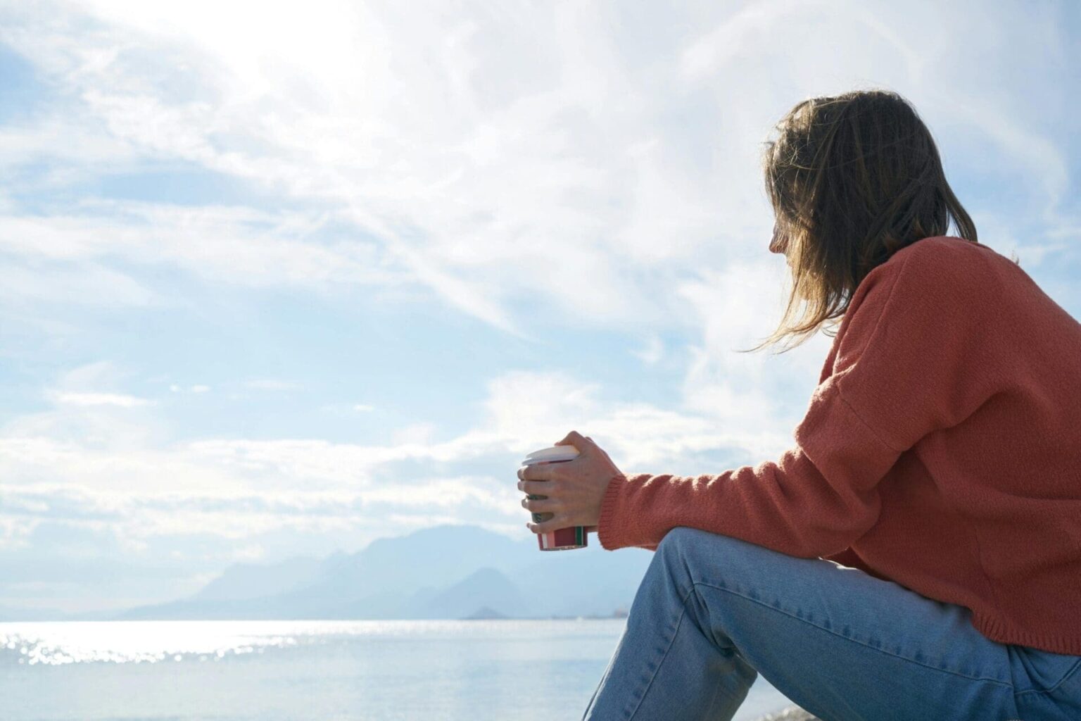 3 habitudes quotidiennes qui peuvent nuire à votre bonheur Évitez-les