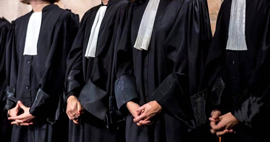 870x489_maxnewsfrthree819484