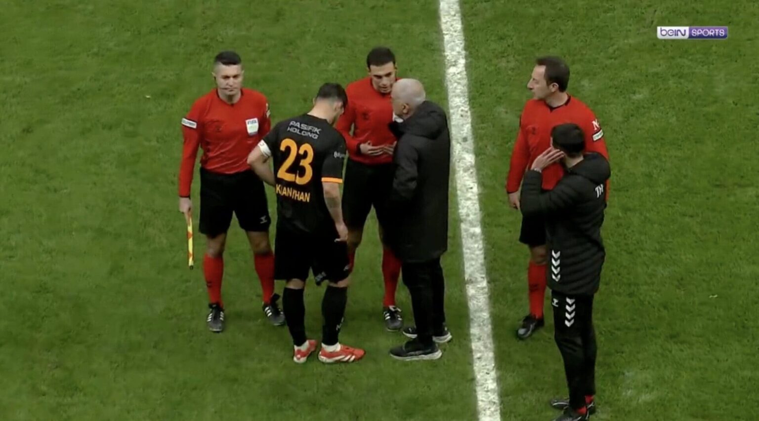 Adana Galatasaray match arrêté