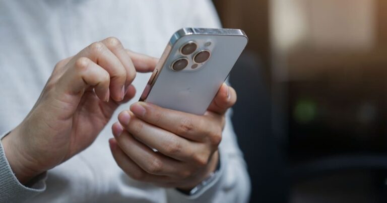 Comment savoir si quelqu’un vous suit via un iPhone ?