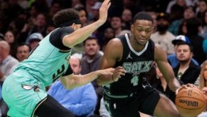 NBA – Fin de match complètement dingue face aux Hornets mais nouvelle défaite des Spurs