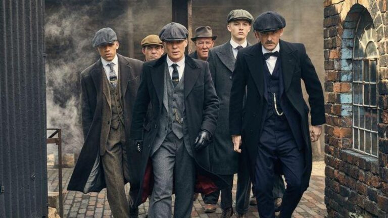 Le film Peaky Blinders ne sera pas la fin : “L’univers va continuer” selon Steven Knight