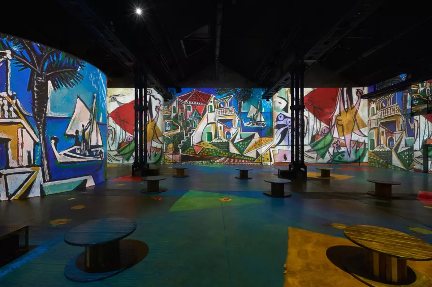 L’Atelier des Lumières plonge dans l’univers de Picasso avec une exposition immersive
