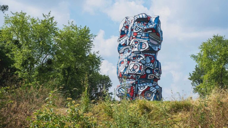 La Tour aux Figures rouvre ses portes pour le Printemps de la Sculpture
