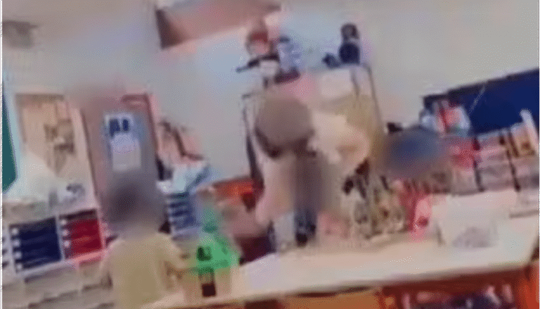 Une institutrice jugée pour violences sur une enfant de trois ans