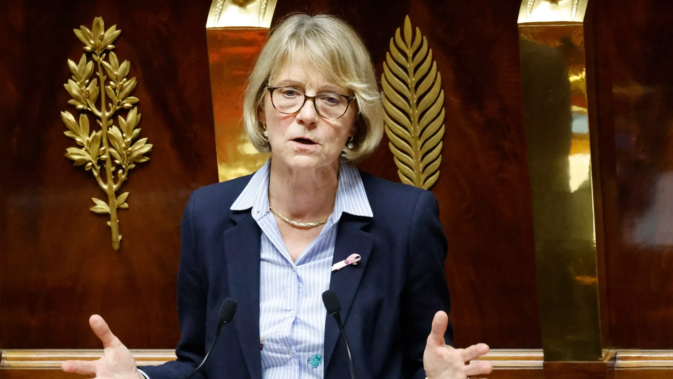 Véronique Louwagie en visite dans le Calvados pour son “Tour de France de la Simplification”