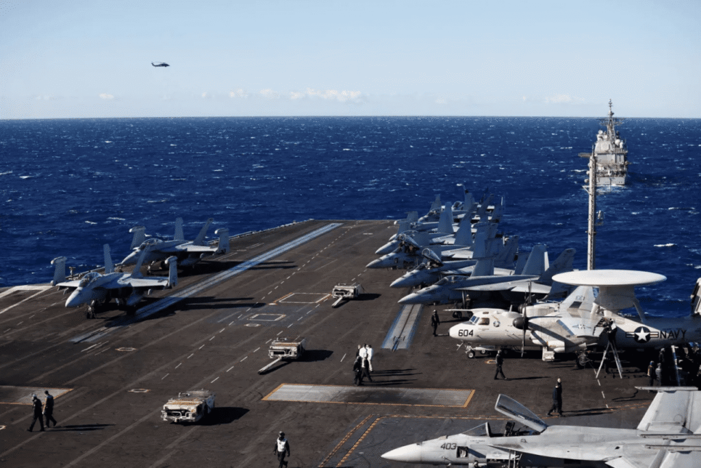 La marine américaine relève le commandant du porte-avions « Truman » après un accident de collision