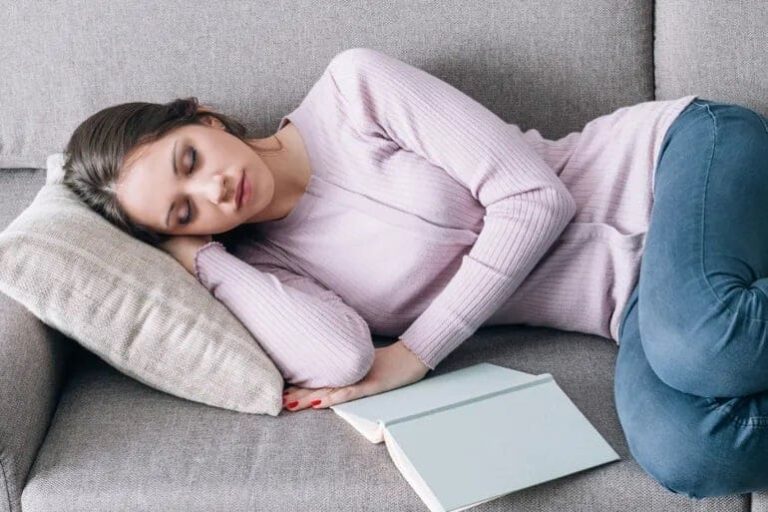 Étude : La sieste améliore la capacité du cerveau à résoudre les problèmes