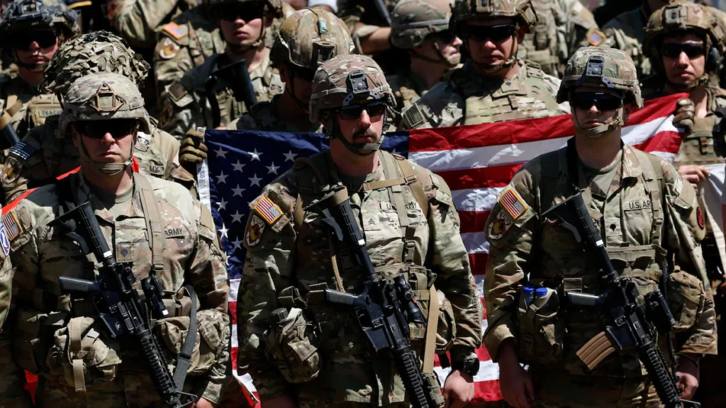 &lsquo;armée américaine expulsera les personnes transgenres dans un délai de 30 jours