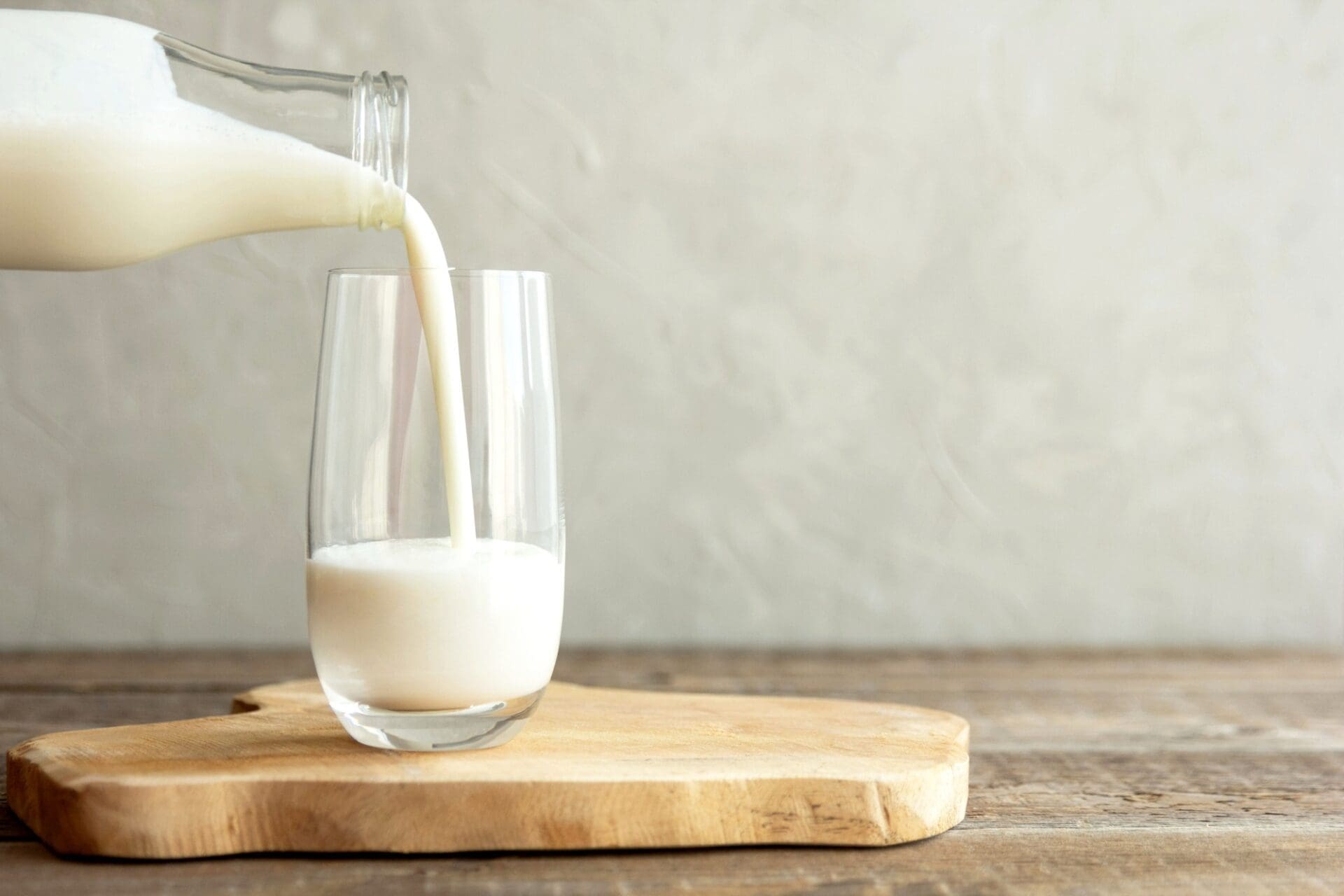 Le lait améliore l’efficacité de ces médicaments… Voici le secret