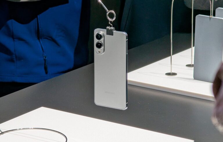 Le lancement du téléphone "Galaxy S25 Edge" pourrait être plus proche que prévu